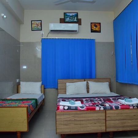 Sgrt Residency Hotel Vellore Buitenkant foto