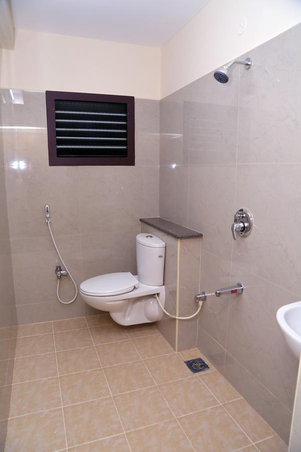 Sgrt Residency Hotel Vellore Buitenkant foto