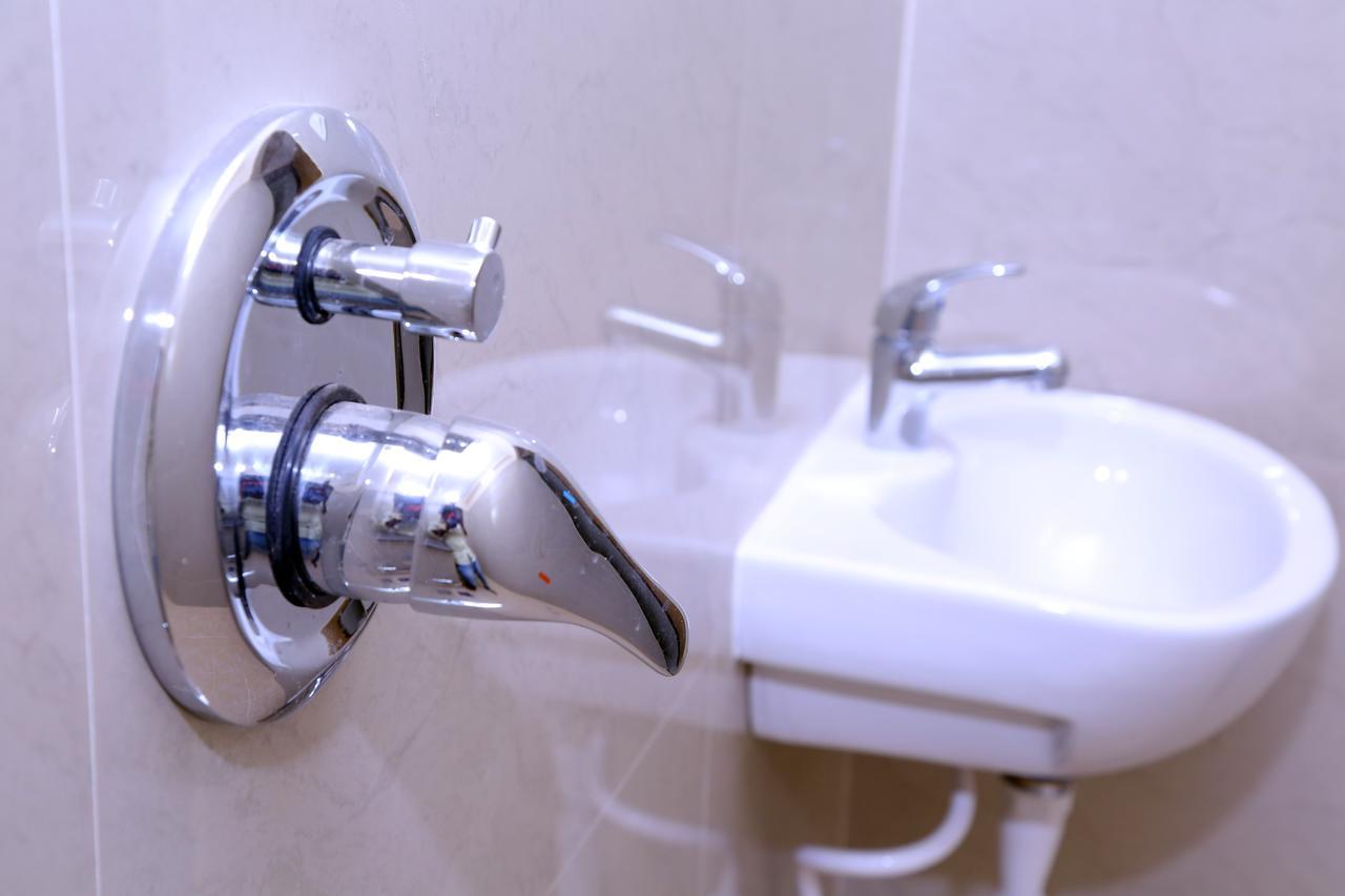 Sgrt Residency Hotel Vellore Buitenkant foto